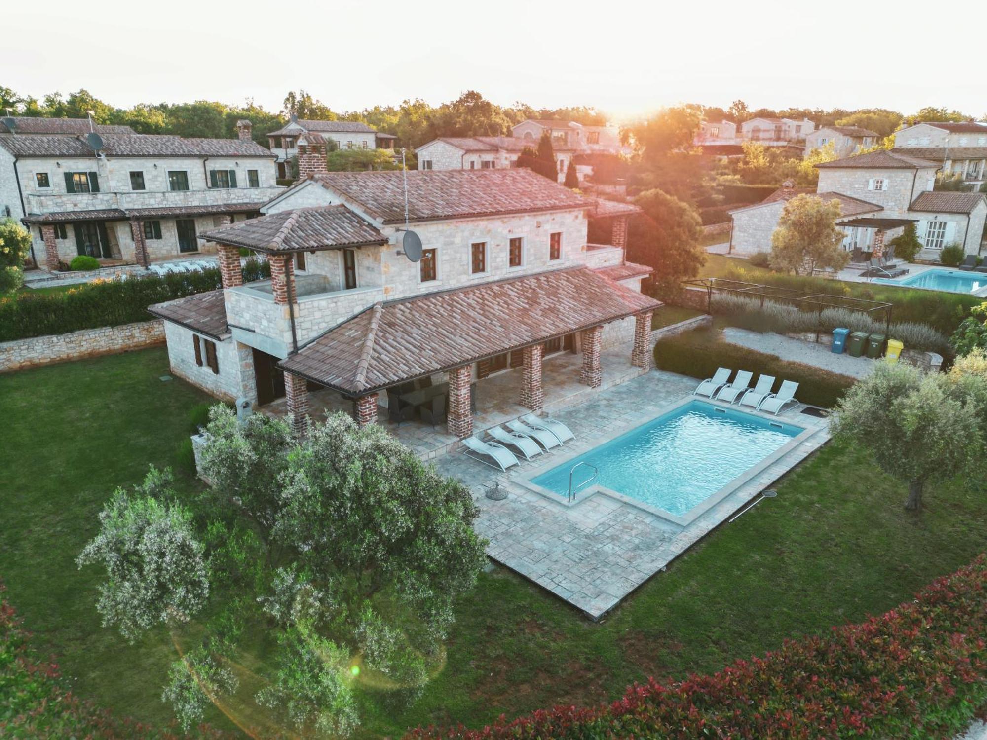 Theblueview Villas Near Porec Sveti Lovreč Pazenatički Bagian luar foto
