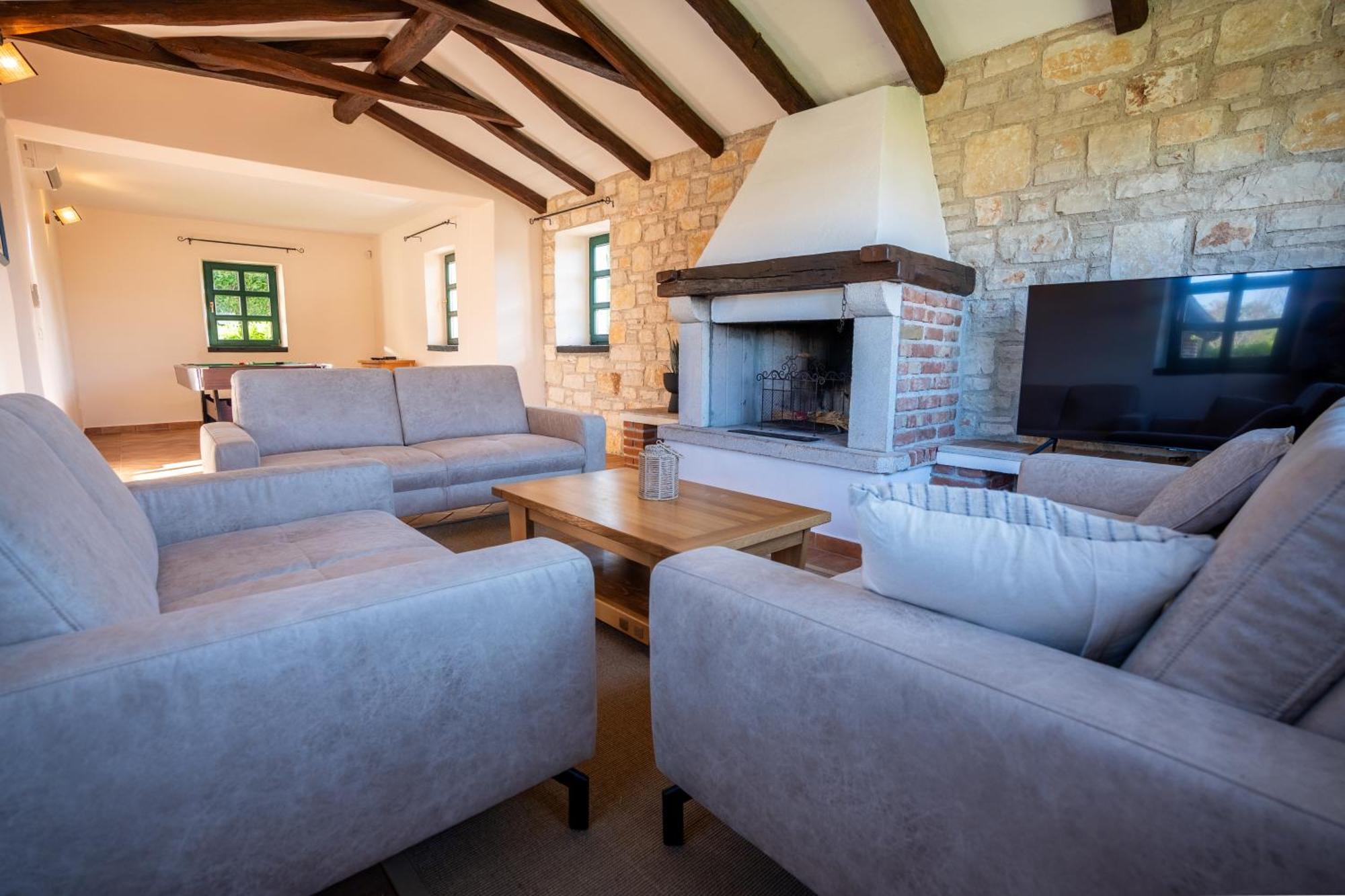 Theblueview Villas Near Porec Sveti Lovreč Pazenatički Bagian luar foto