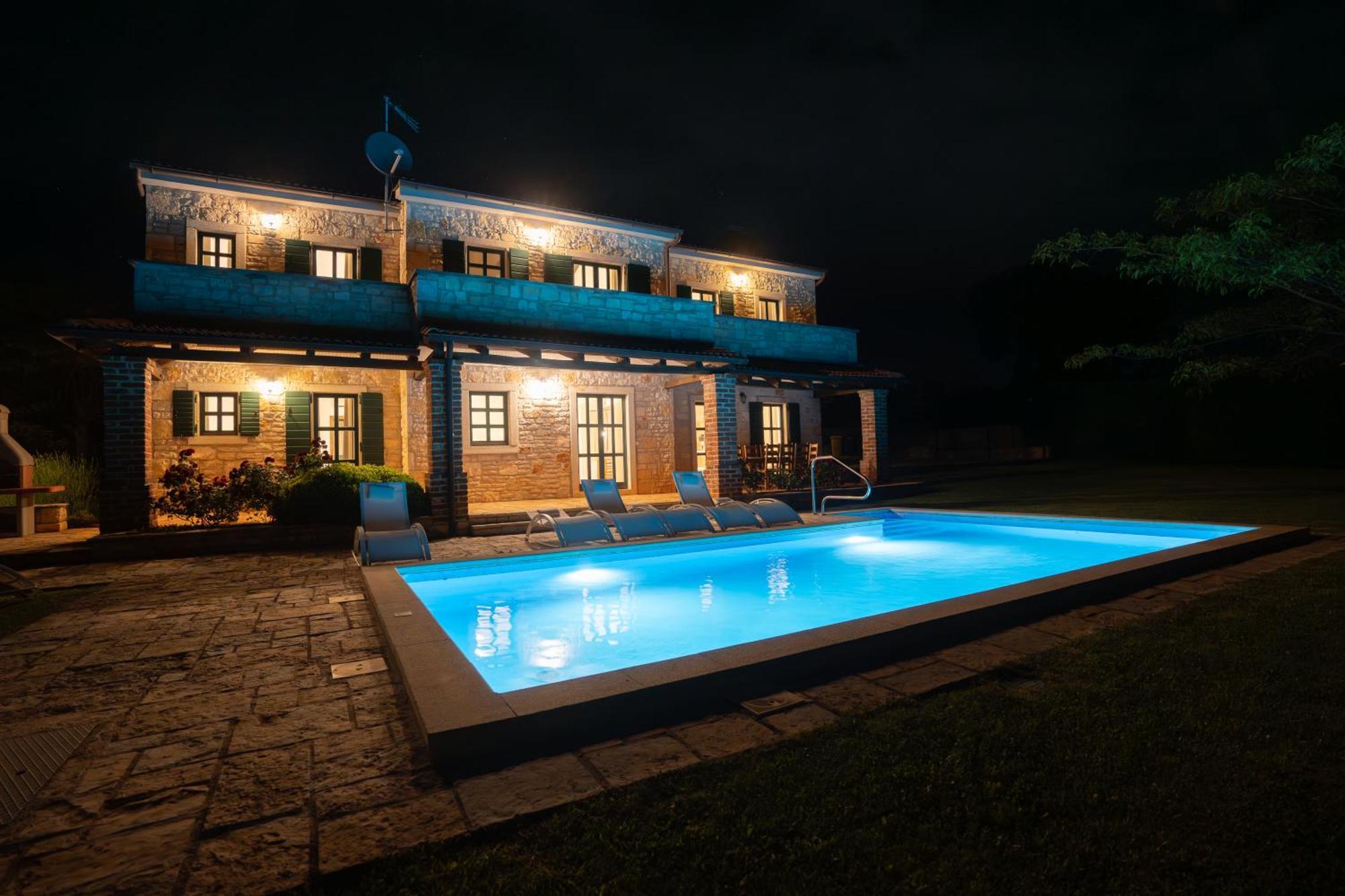 Theblueview Villas Near Porec Sveti Lovreč Pazenatički Bagian luar foto